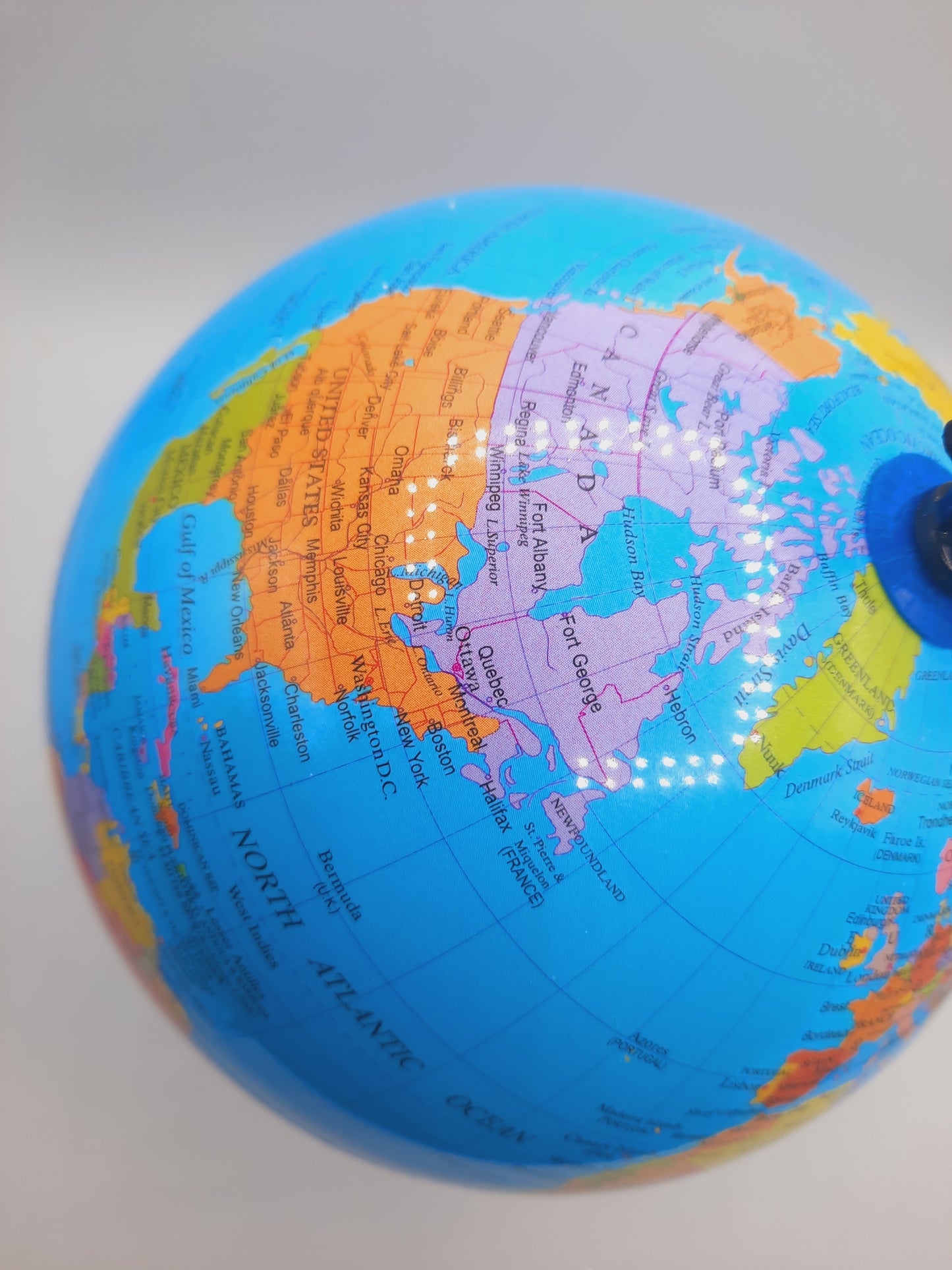 Globe on stand world map 14.2 diacm