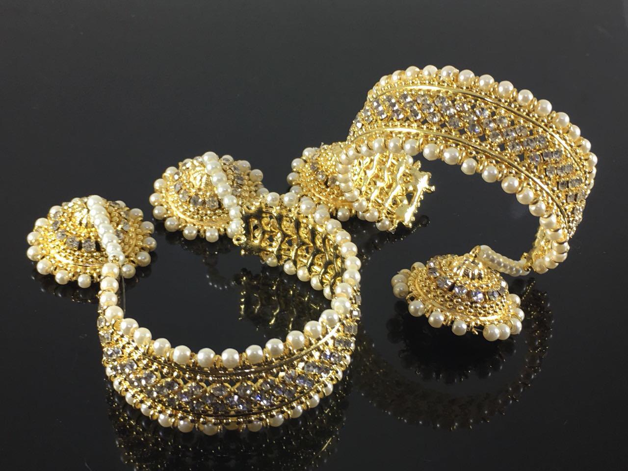 GOLD PLATED BRACELET - NATASHAHS