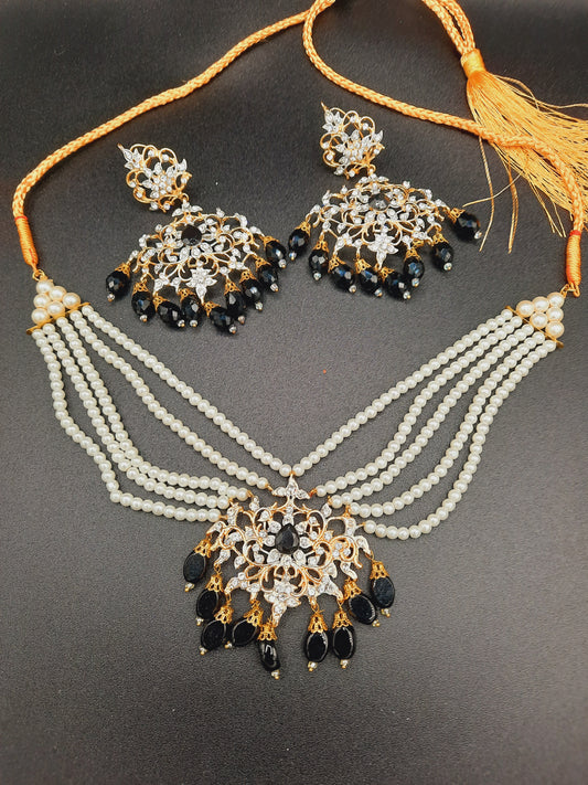 BLACK ROYAL STYLE EARRINGS & CHOKER FOR ROYAL PEOPLE - NATASHAHS