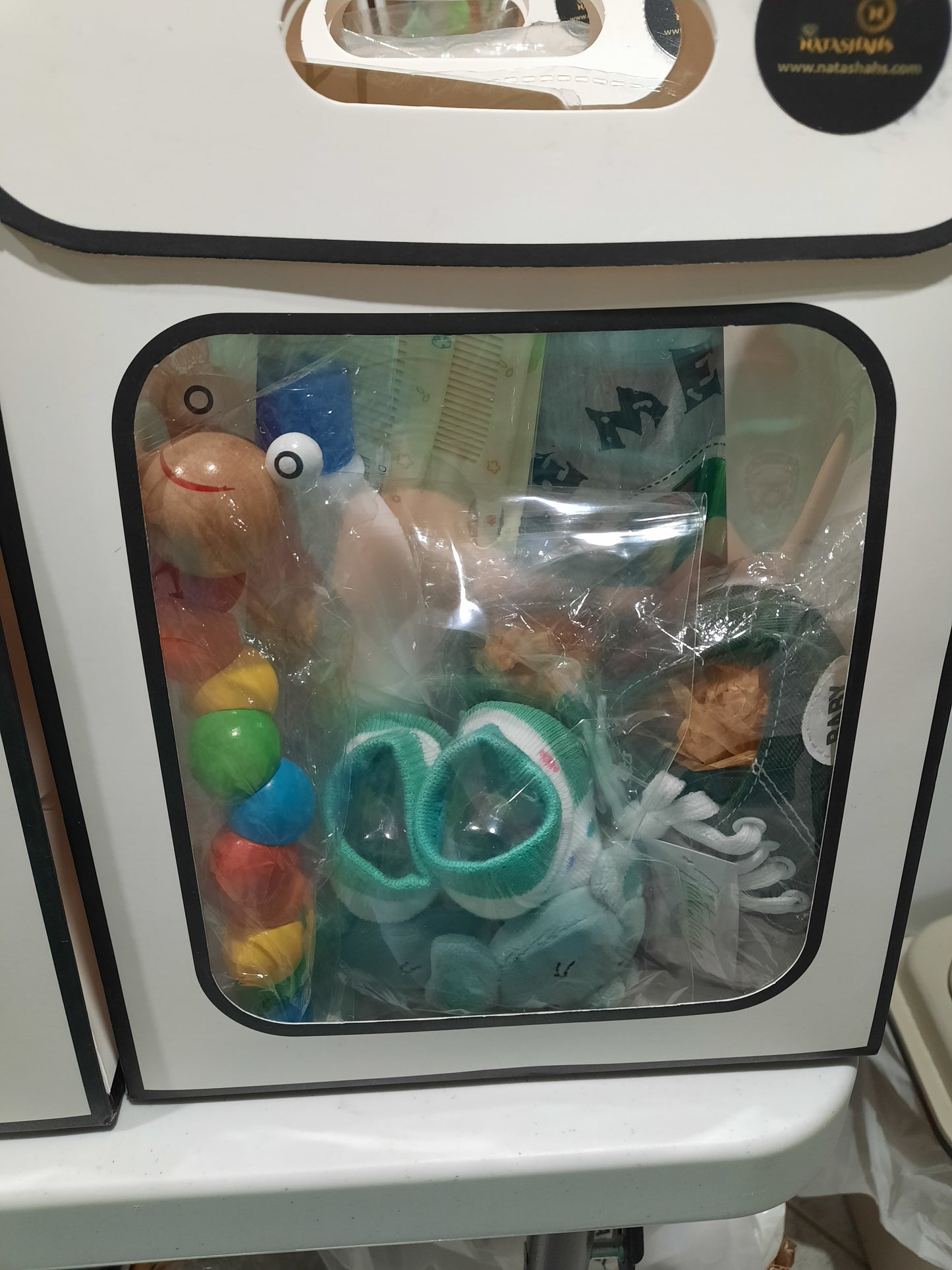 Baby clothing gift sets ideal for baby showers and new born baby occasions - SET D