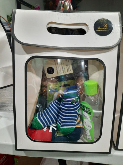 Baby clothing gift sets ideal for baby showers and new born baby occasions - SET G - NATASHAHS