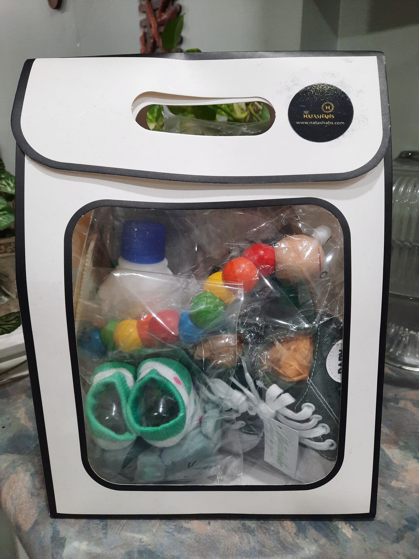 Baby clothing gift sets ideal for baby showers and new born baby occasions - SET D