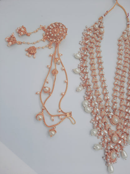 White long maala necklace with pearls and kundanand mughal earrings - NATASHAHS