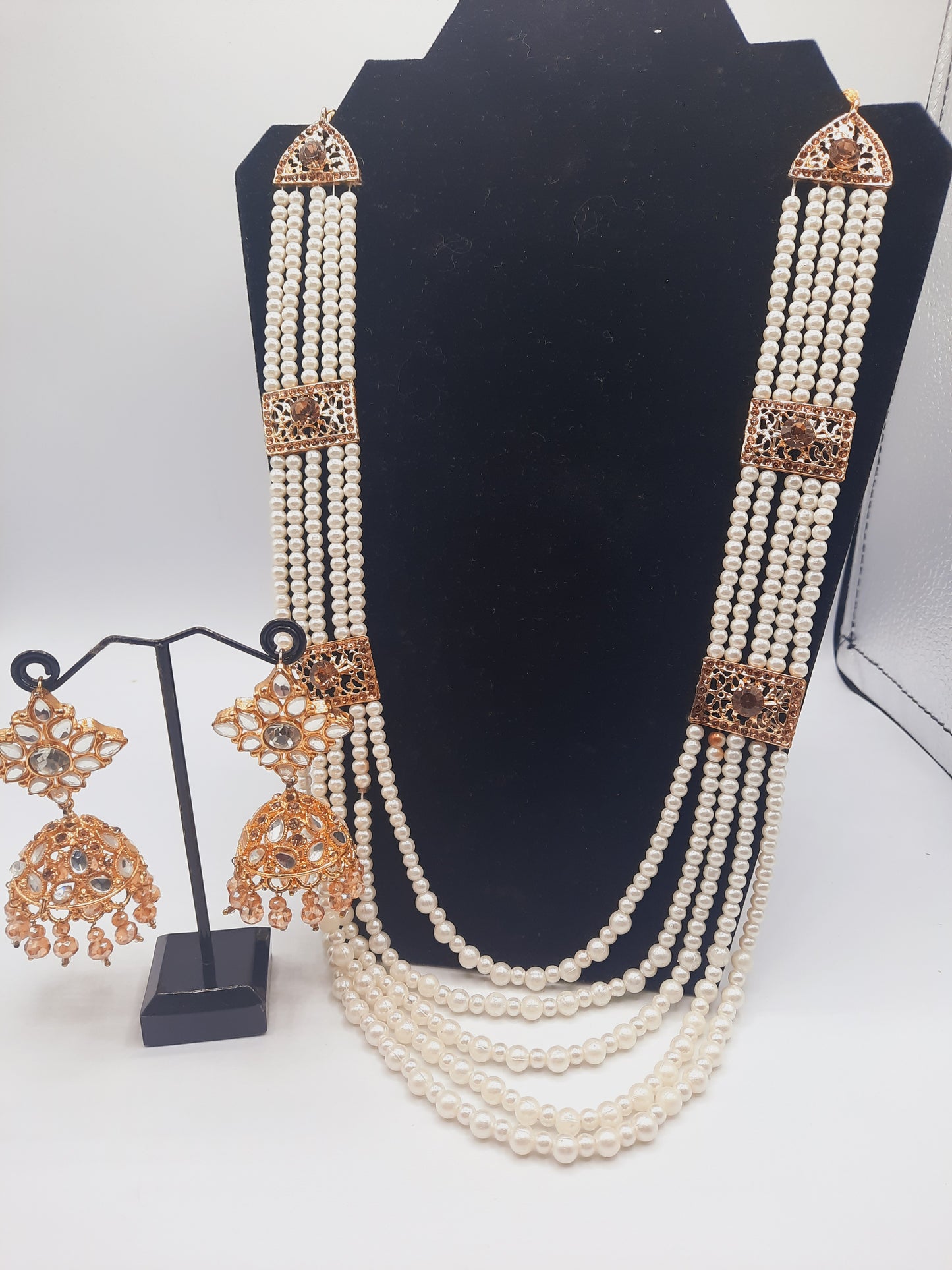 Nauratan style pure white maala with gold plated kundan jhumkas - NATASHAHS