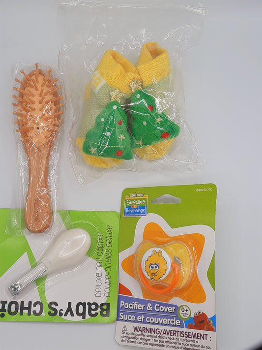 Baby Gift set Baby with new born essential items