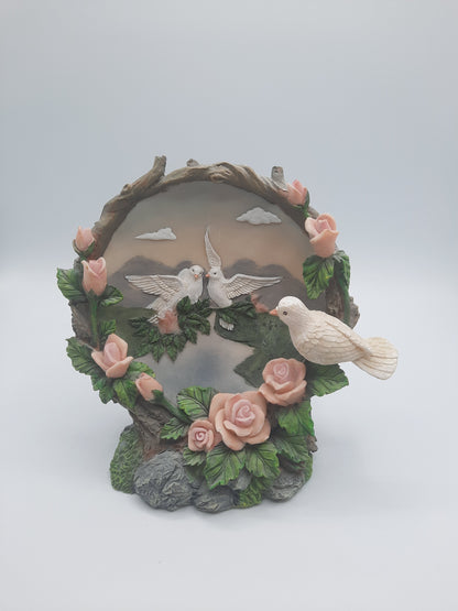 Vintage-style three-dimensional resin bird and rose diorama figurine