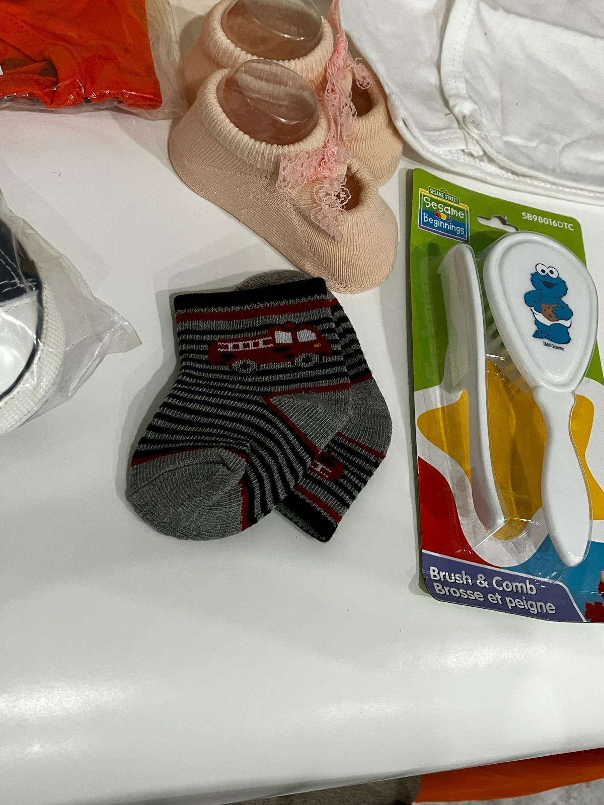 Baby clothing gift sets ideal for baby showers and new born baby occasions - SET A