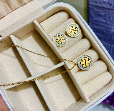 Earring and Necklace Set with Zircon for Girls and Women - Anti-Tarnish, Waterproof, High Quality - Tory Burch Inspired