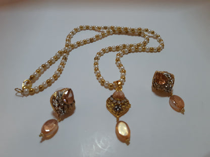 Champagne stones Golden Base Pendant Set - NATASHAHS