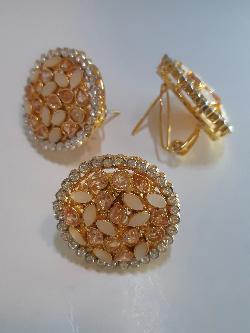 WHITE BOLD STYLE FULL MOON EARRINGS - NATASHAHS