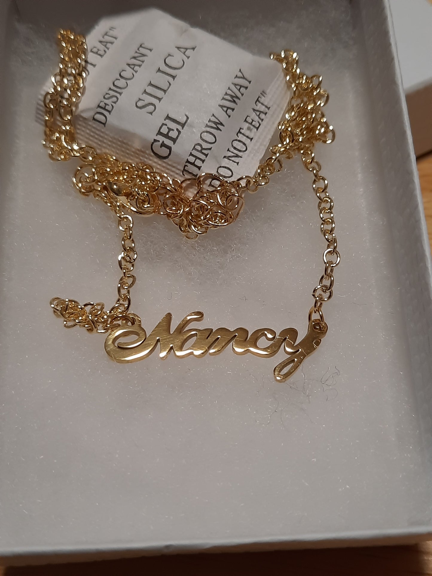 Ready to wear ENGLISH AMERICAN name necklaces - NATASHAHS