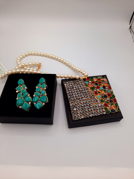 GOLD-PLATED BIG SIZE PENDANT IN MAALA STYLE - NATASHAHS