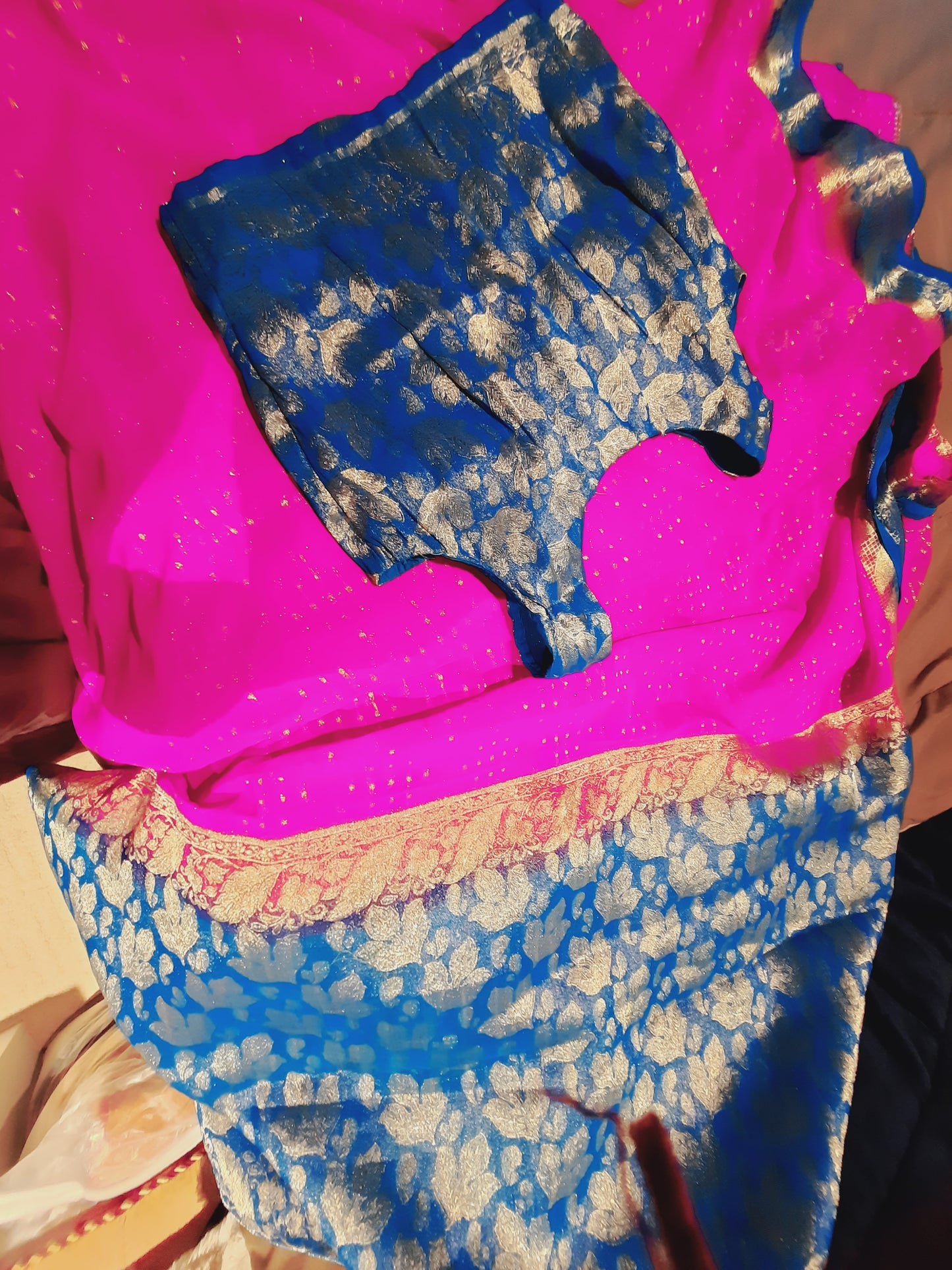 Stitched Banarsi sleeveless indian saree available