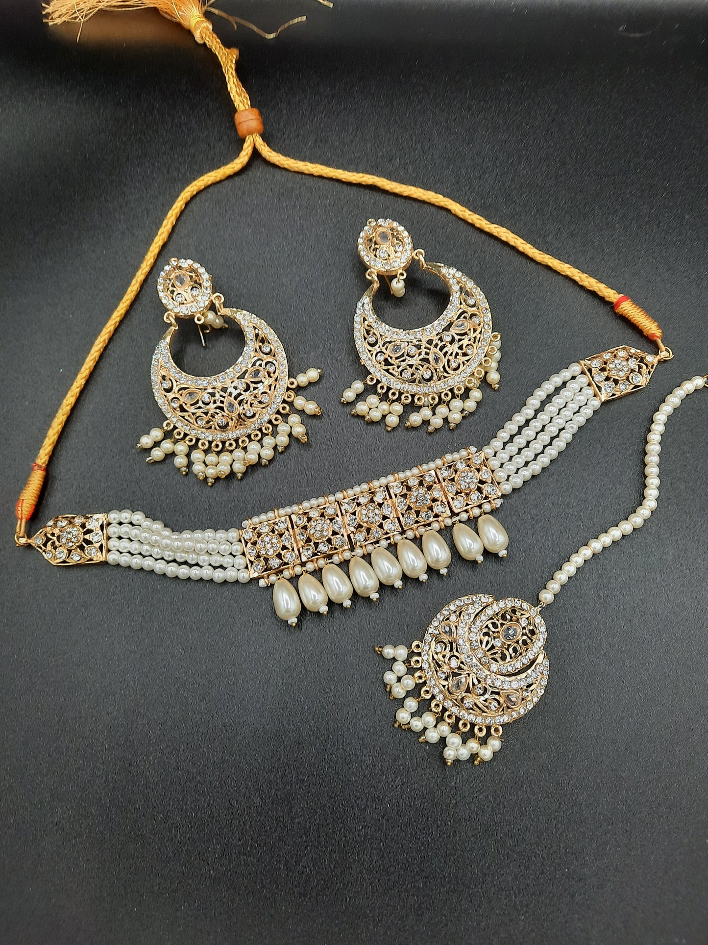 Hyderabadi gold plated jewelry set with choker, earrings &teeka - NATASHAHS