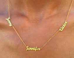 3 Inscriptions Multiple Name Necklace in 18k gold plating - NATASHAHS