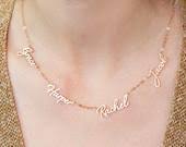 4 Inscriptions Multiple Name Necklace in 18k gold plating - NATASHAHS