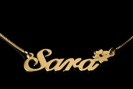 Name necklace with flower - NATASHAHS