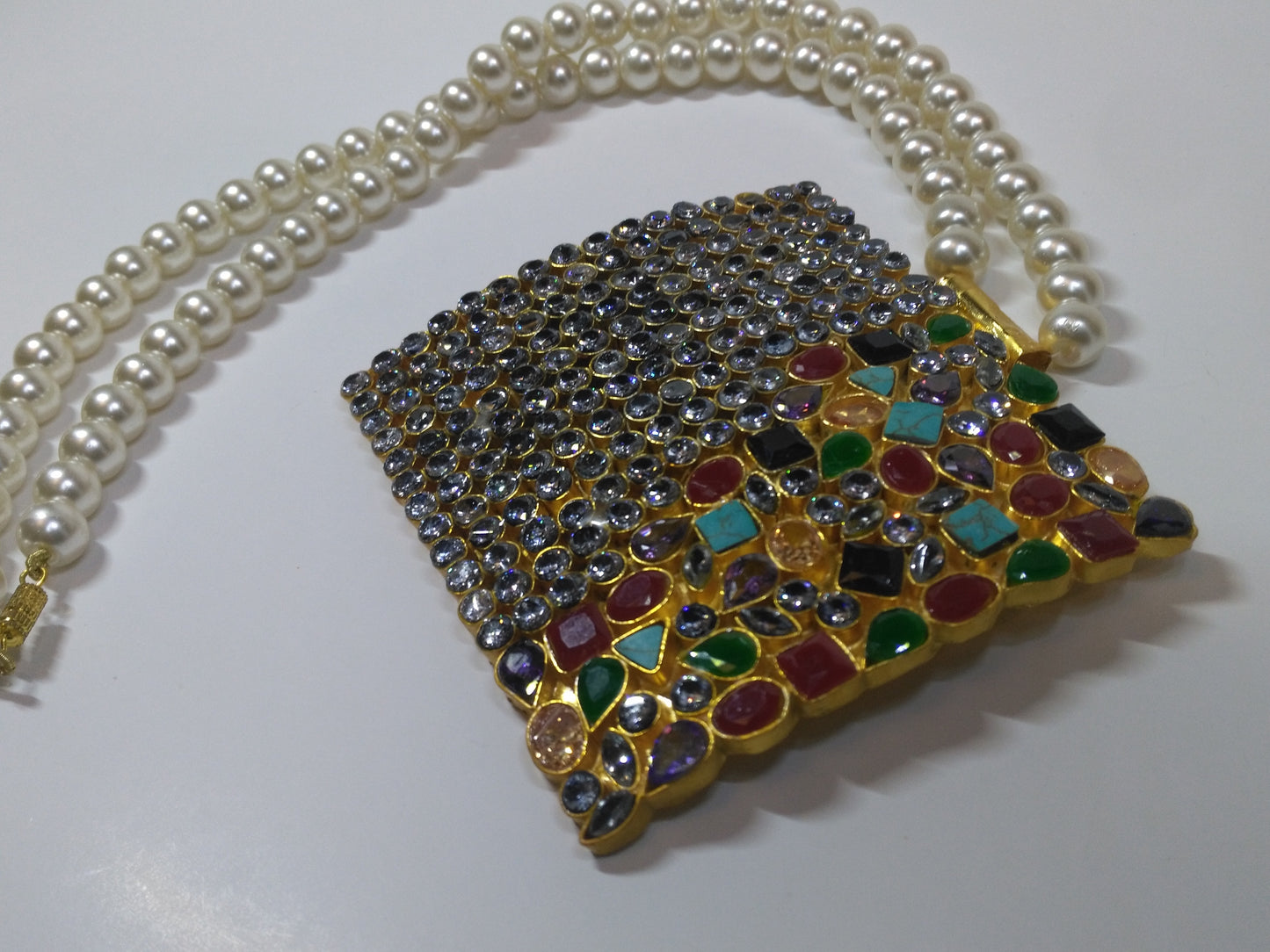 GOLD-PLATED BIG SIZE PENDANT IN MAALA STYLE - NATASHAHS