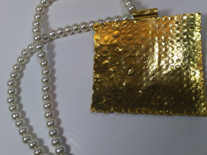 GOLD-PLATED BIG SIZE PENDANT IN MAALA STYLE - NATASHAHS