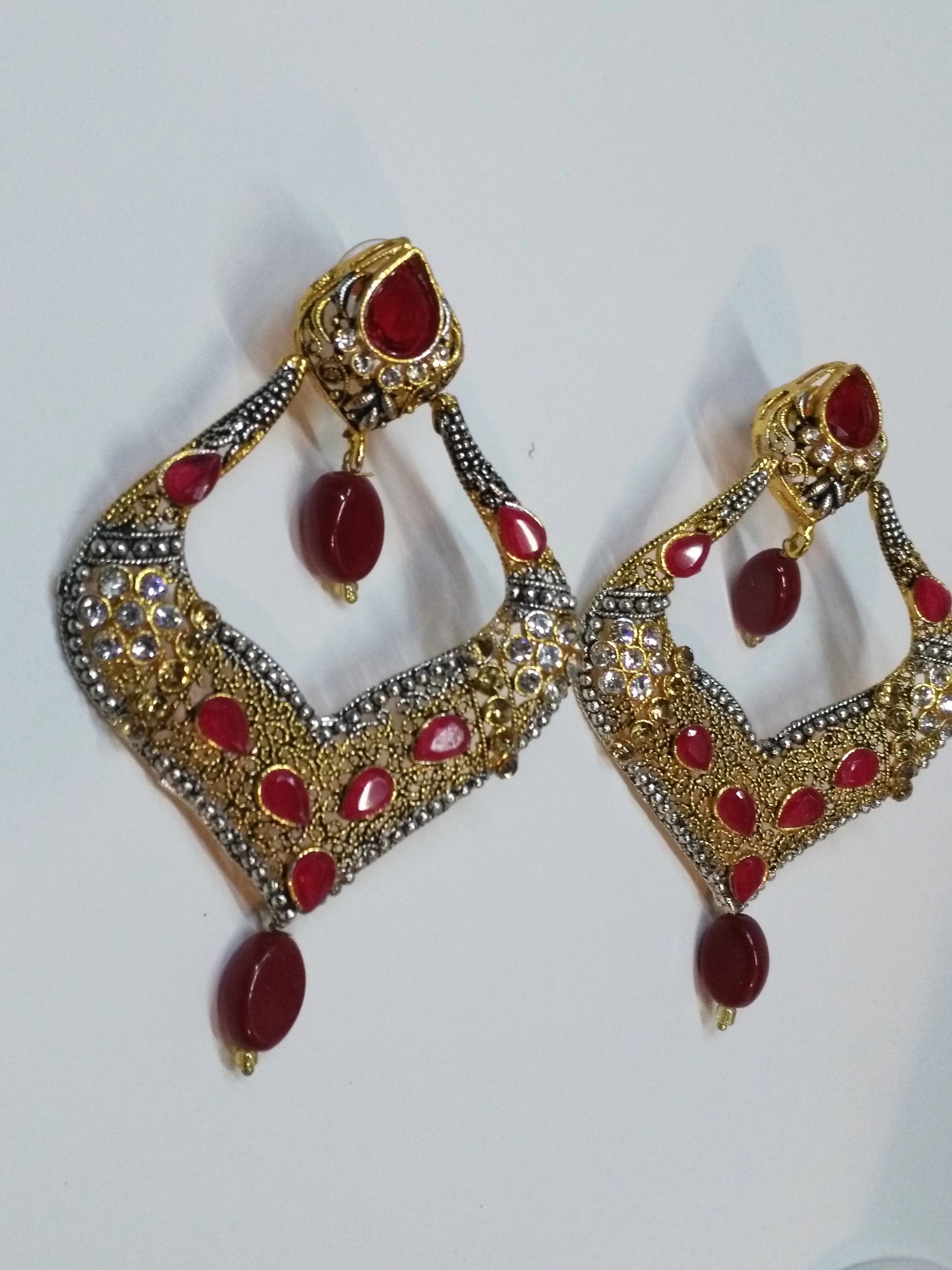 Red stones Spade Style Earrings with Gold-plated Base - NATASHAHS