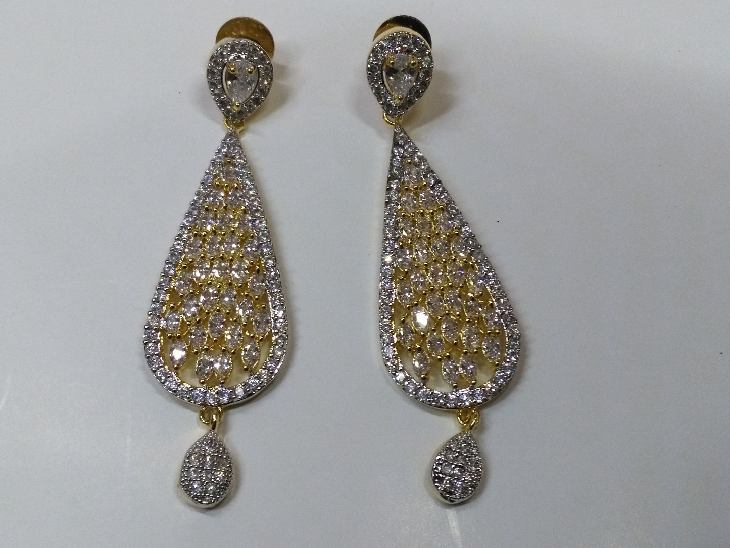 NATASHAH'S WHITE ZIRCONS EARRINGS - NS0096 - NATASHAHS