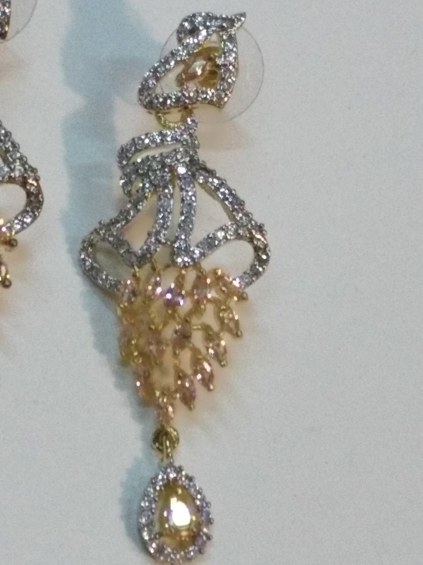 Inverted feather style pink stones earrings - NATASHAHS