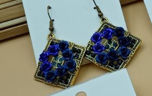 flower bouqet earrings - NATASHAHS