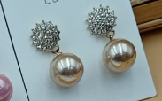 Round Pearl Earrings - NATASHAHS