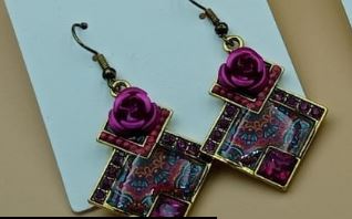 Golden metallic earrings with acrylic art - NATASHAHS